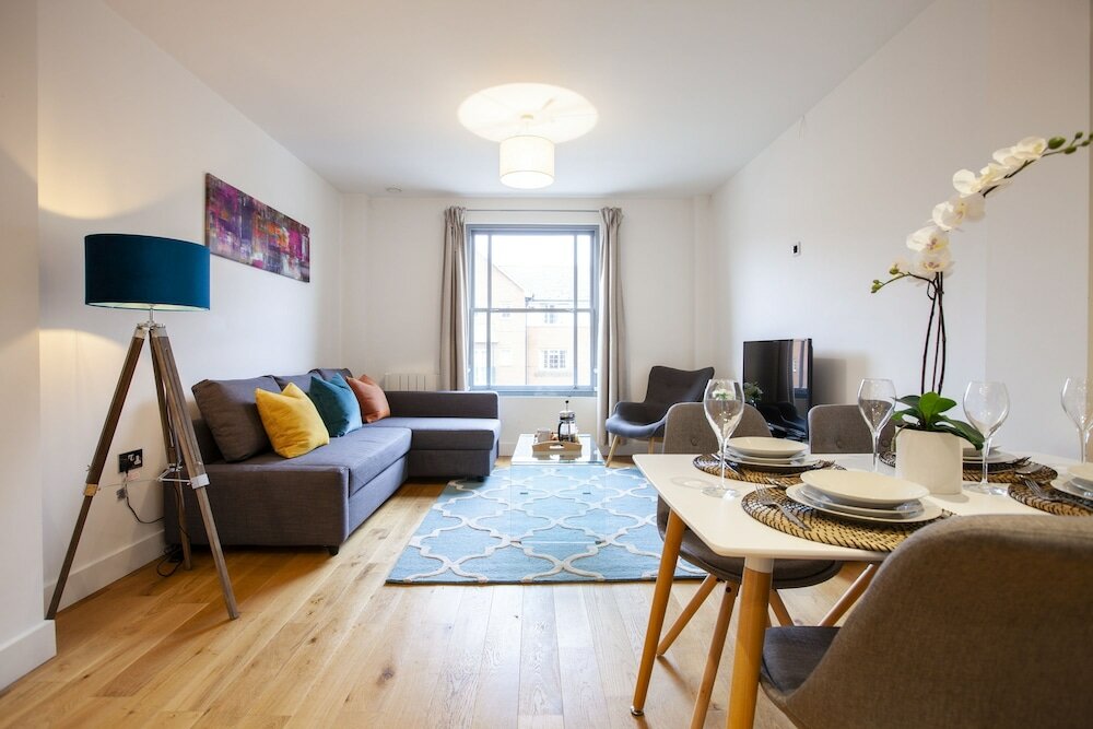 Фото King Edward Apartments