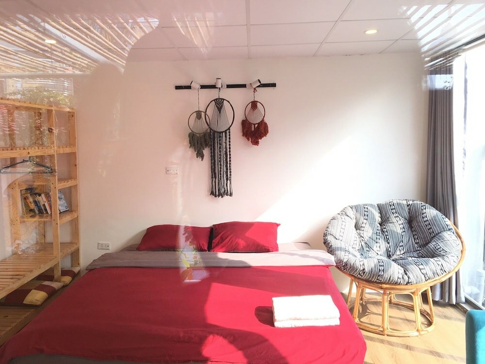 Фото Hover House