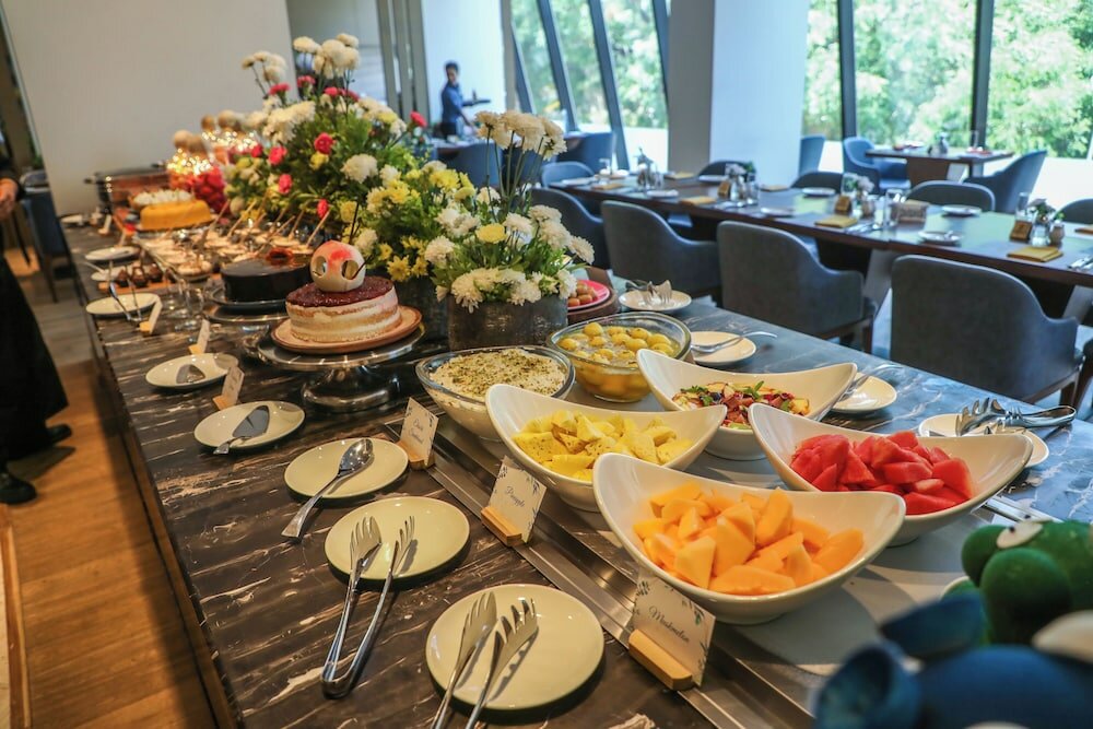 Фото DoubleTree by Hilton Ahmedabad