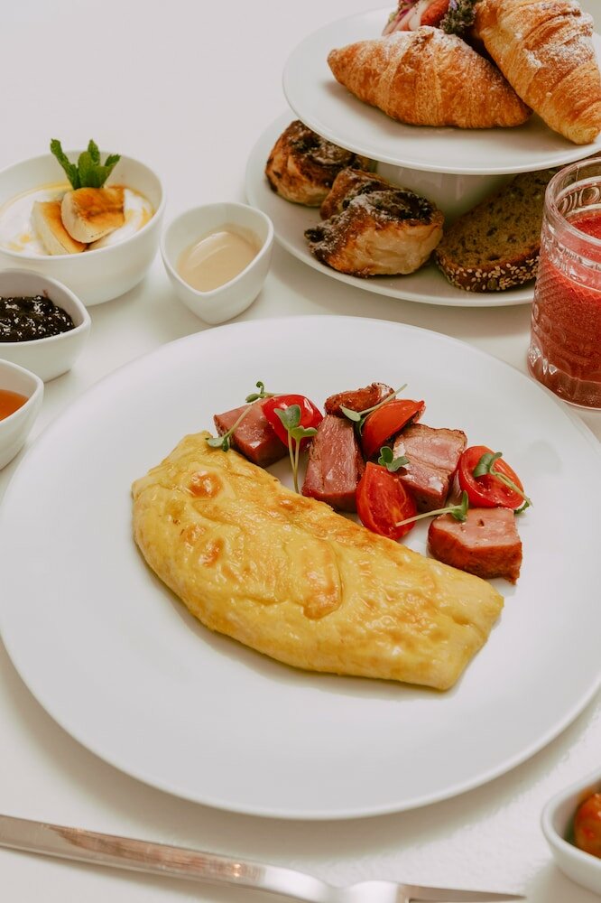 Фото Pnoi Luxury Suites