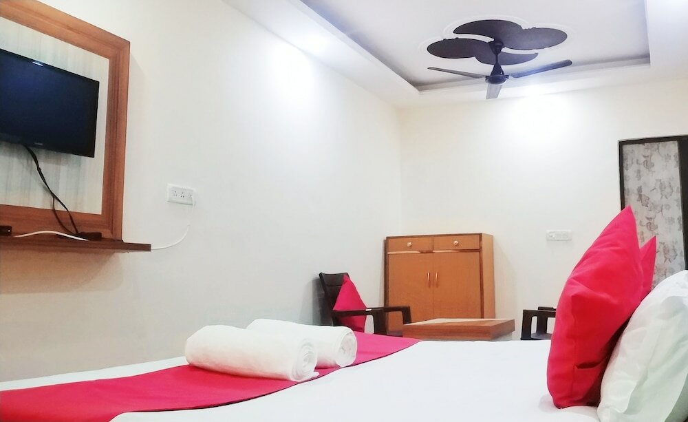 Фото Hotel Keshav