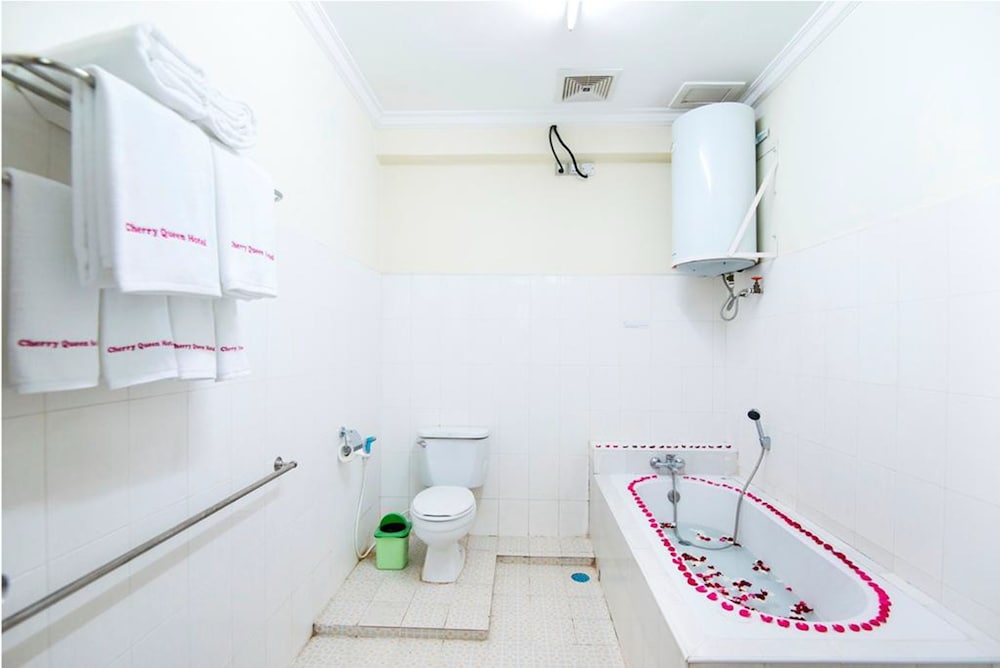 Фото Cherry Queen Hotel