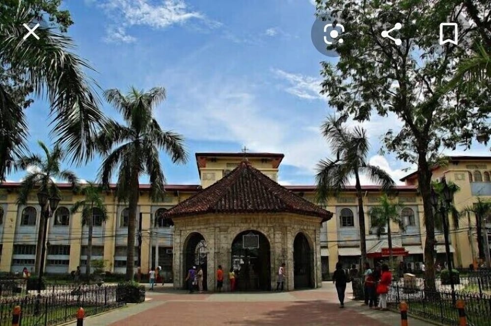 Фото Condo Apartment in Mactan Newtown