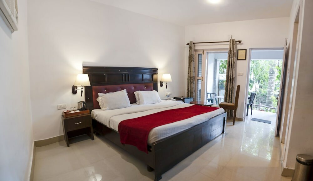 Фото Swiss Cottage and SPA by Salvus