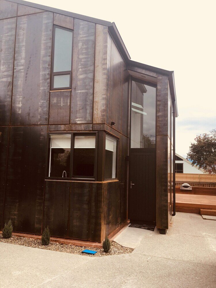 Фото Rusted Charm