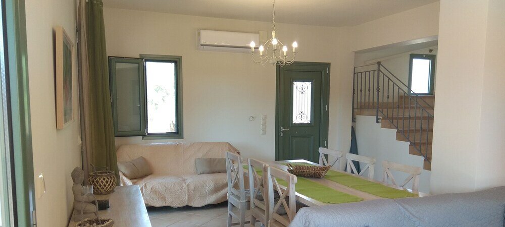 Фото Villa Elaionas 1