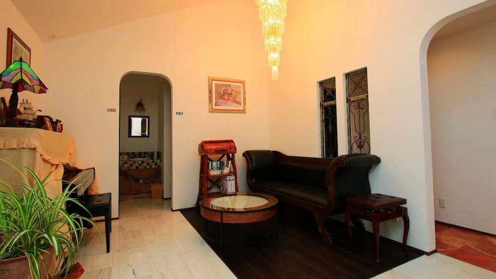 Фото Villa Montpetre