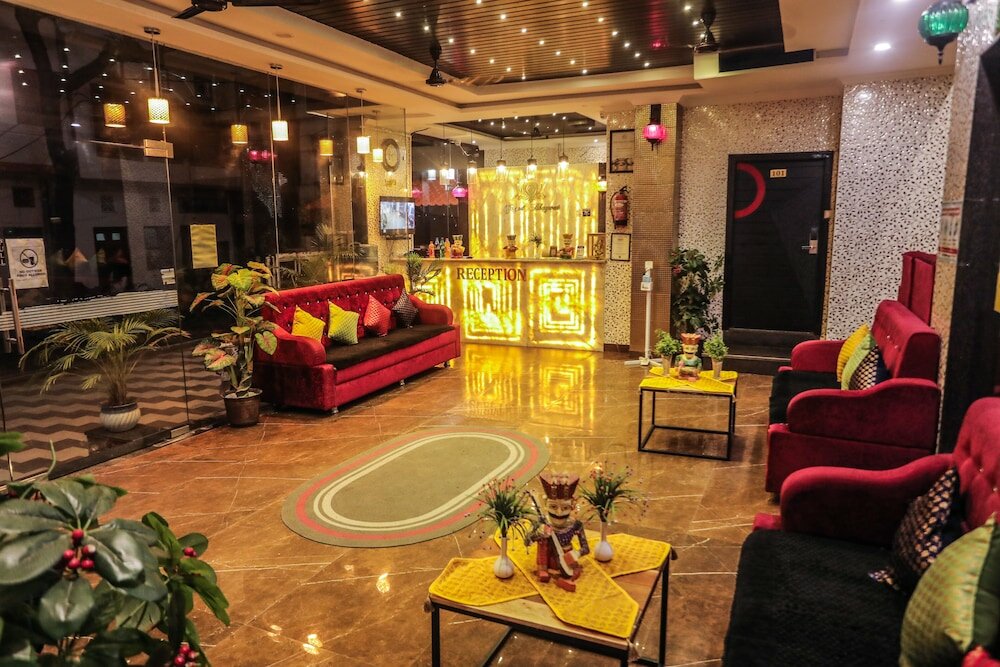Фото Hotel Grand Bhagwat