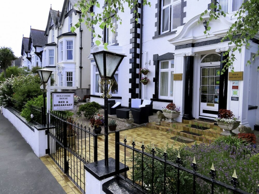 Фото Holcombe House