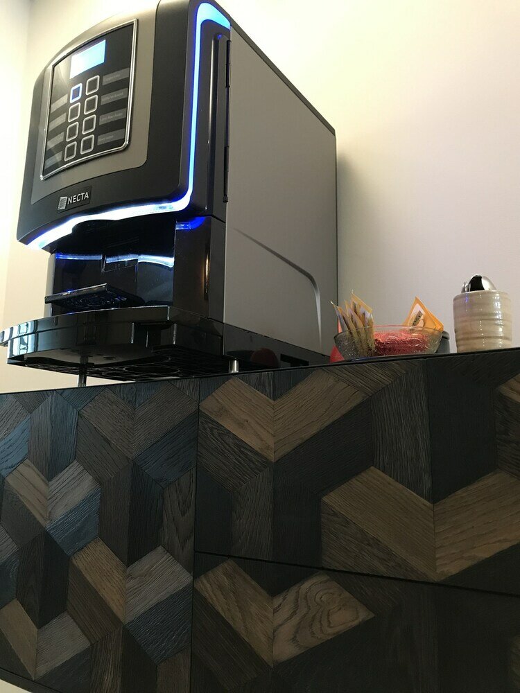 Фото B in Antwerp