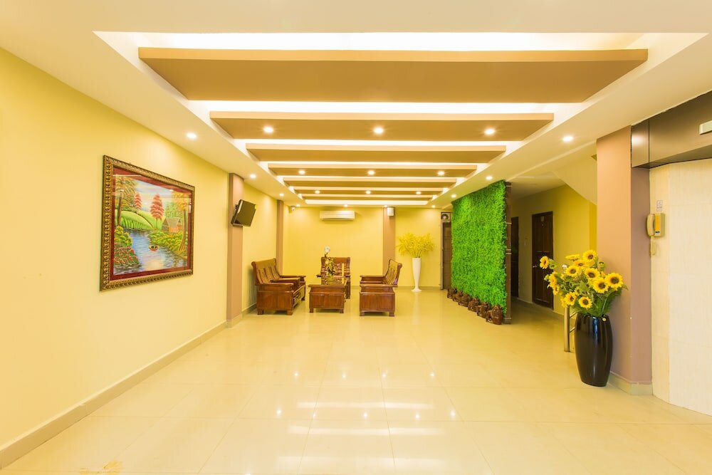 Фото Golden Gate China Town Hotel