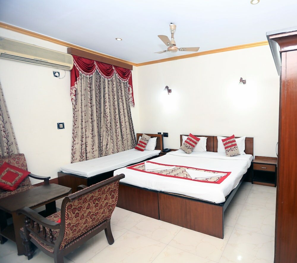 Фото Ymca Seacom Inn