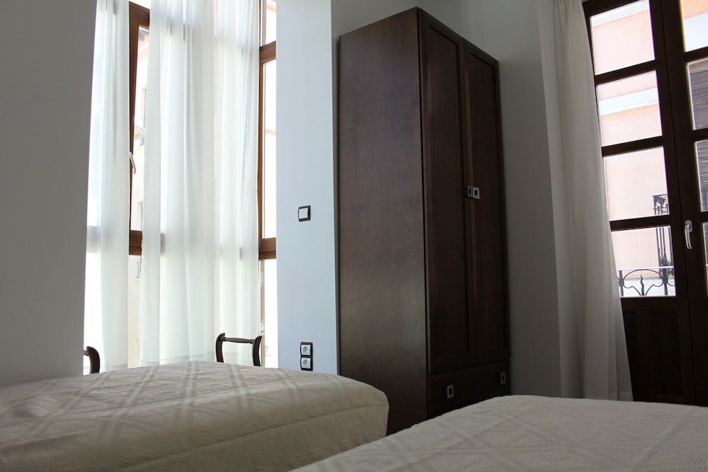 Фото Apartamentos Lonja del Marques