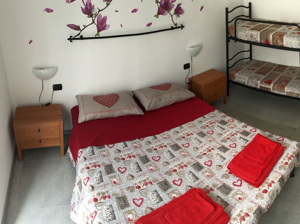 Фото B&b Honey Rooms