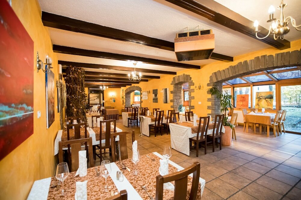 Фото Hotel Kristal