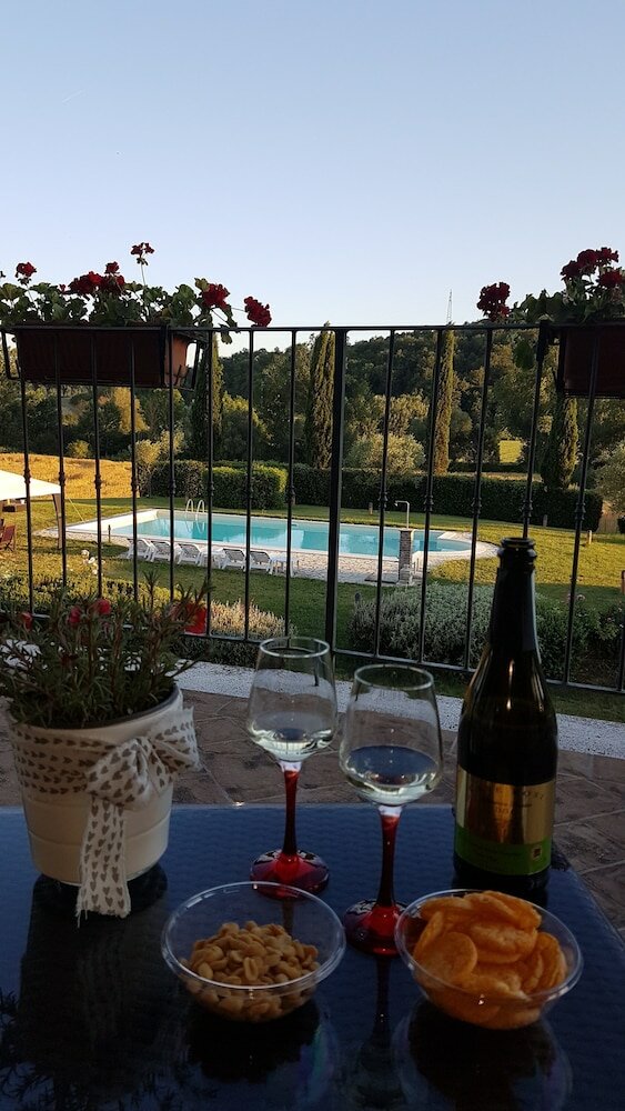 Фото Agriturismo Il Poderino