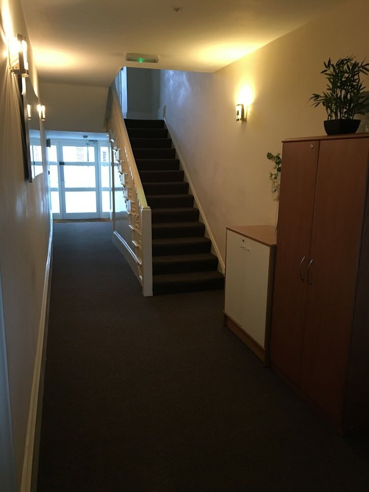 Фото Peel House Apartments