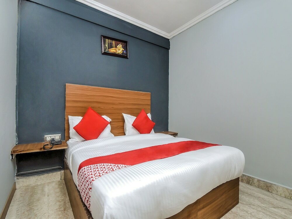 Фото Oyo 18254 Glorious Stayz