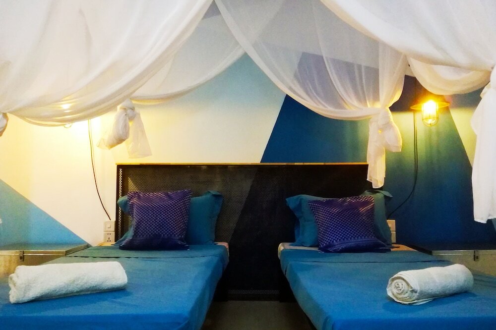 Фото The Place Hostel & Rooftop Bar