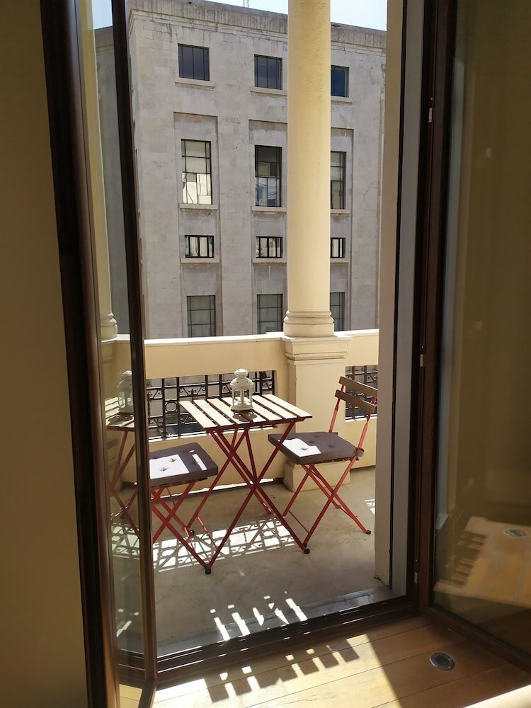 Фото VIA Roma 315 bed and breakfast