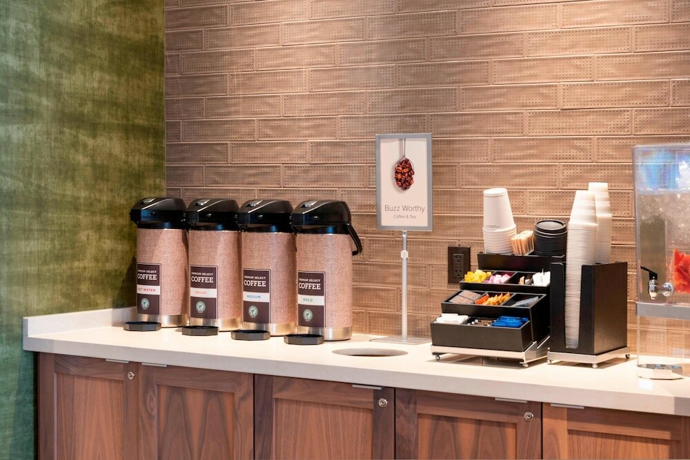 Фото Fairfield Inn & Suites by Marriott Fair Oaks Farms