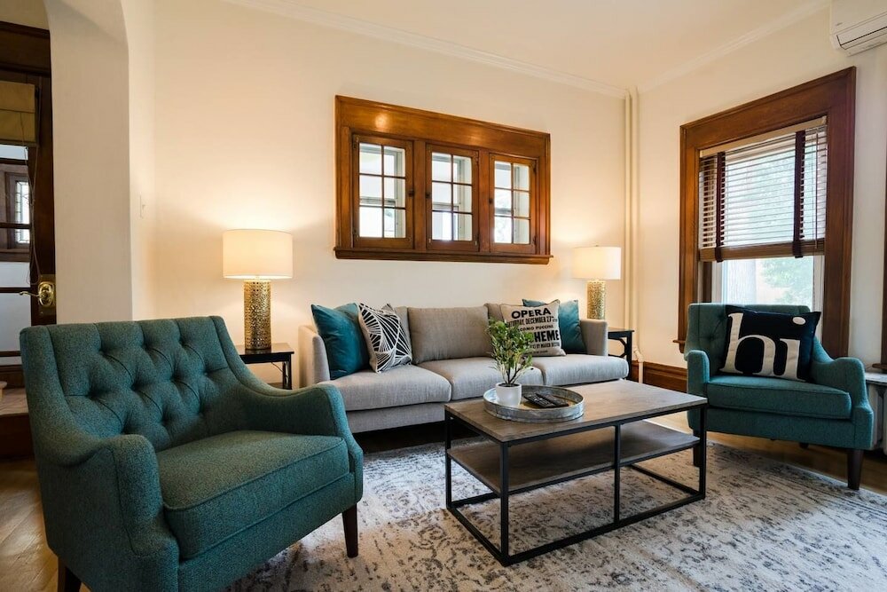 Фото The Traveler's Nook Walk to City Park