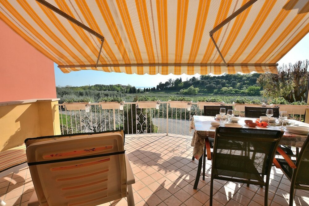 Фото Apartment Quarole With Pool