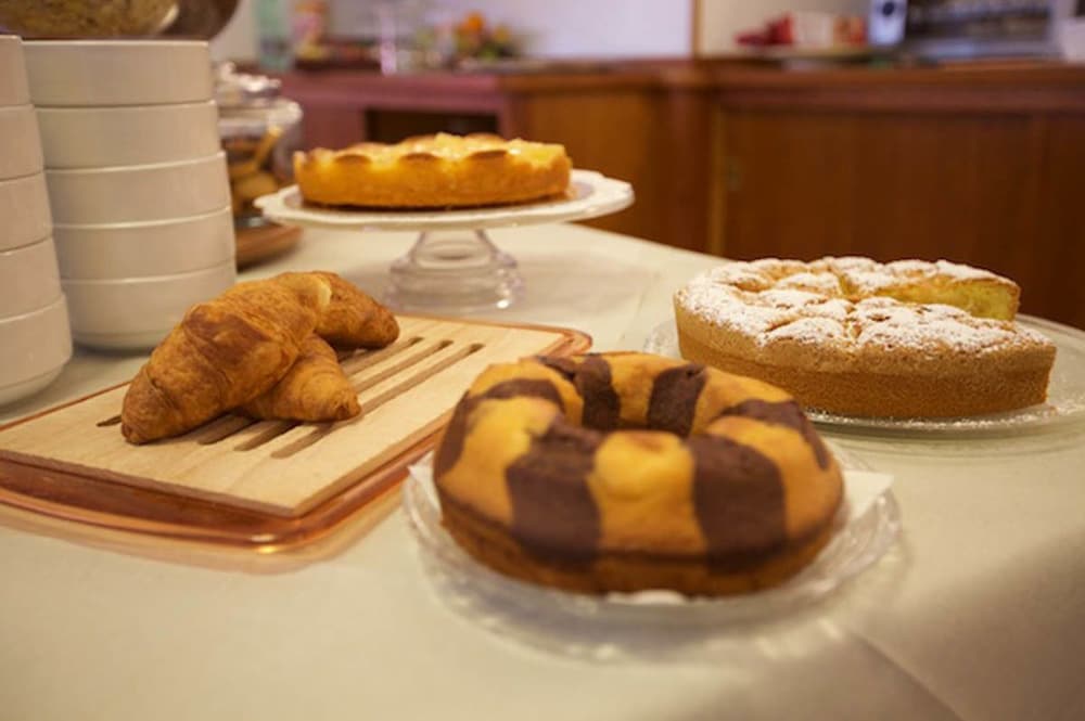 Фото Hotel Il Delfino