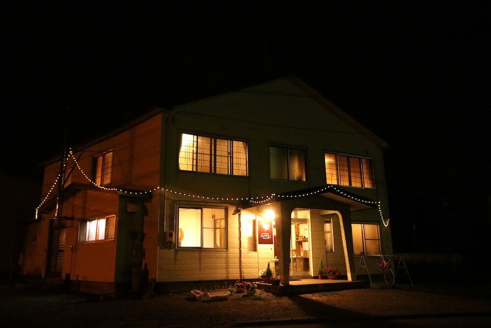 Фото Kushiro Guesthouse Cook A Doodle Doo - Hostel