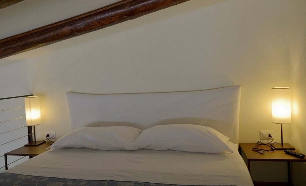 Фото Agriturismo Monte Cologna