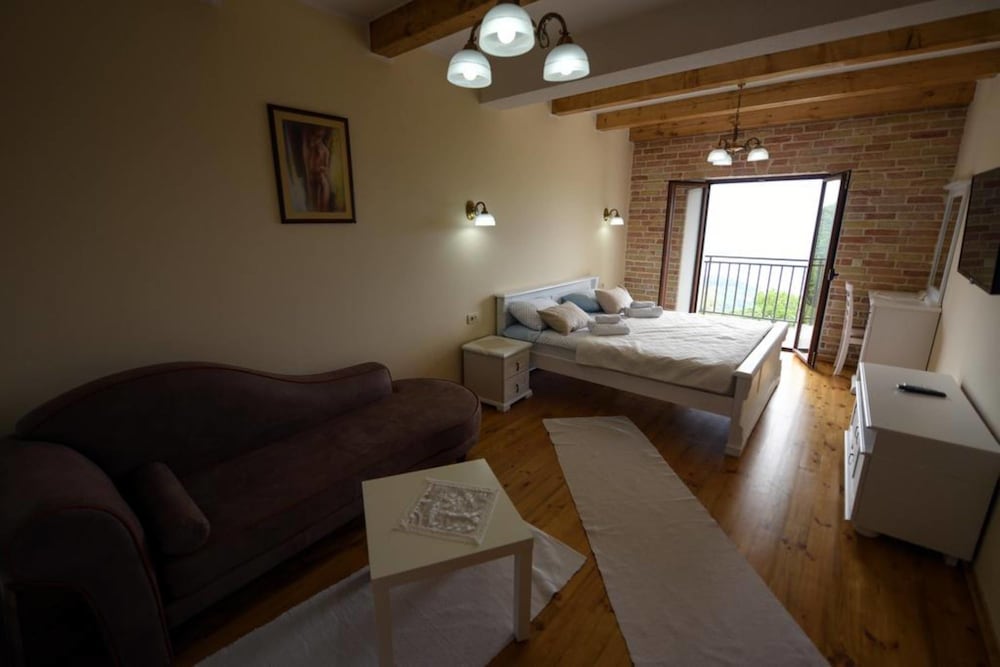 Фото Old Stone House Villas