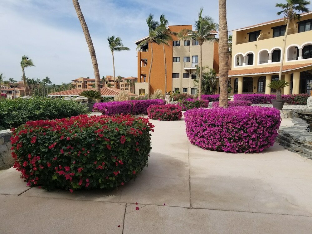 Фото 1 Minute to the Sand