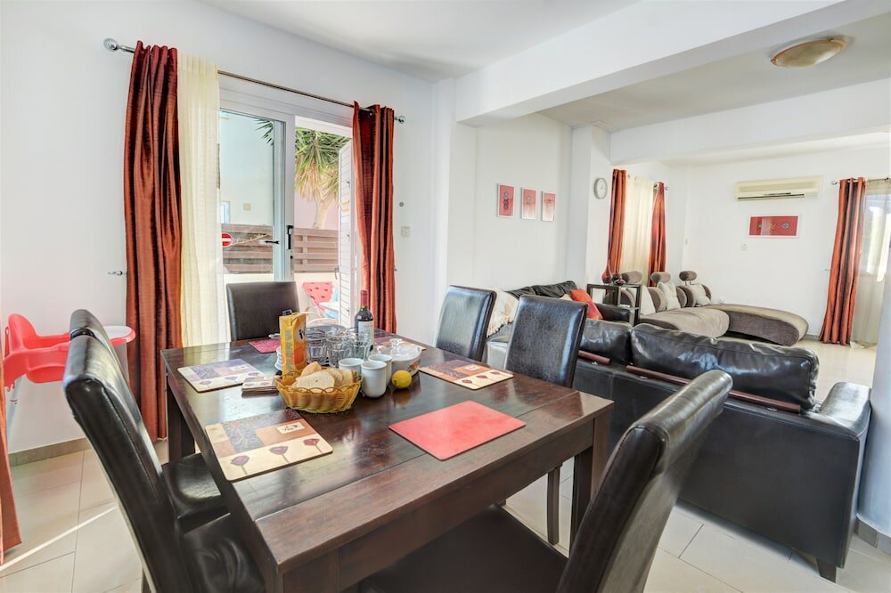 Фото Svetlana villa Br24