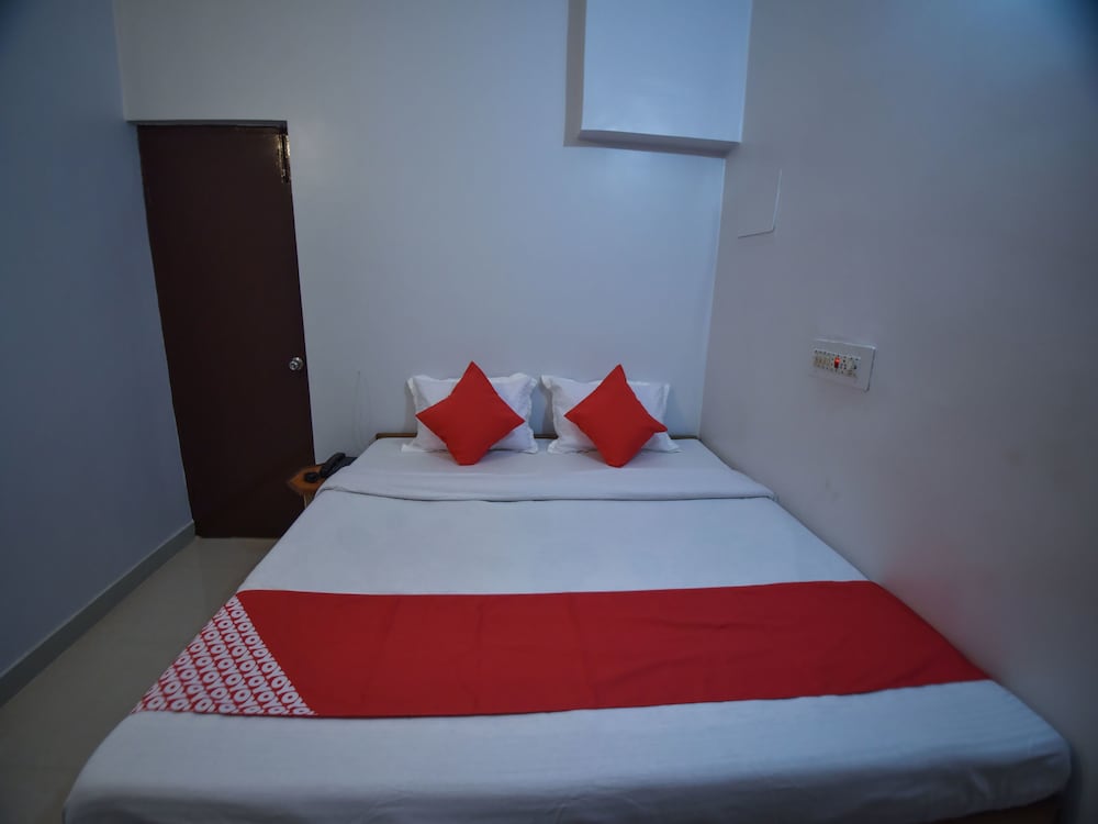 Фото Oyo Home 3688 Apartment Palace