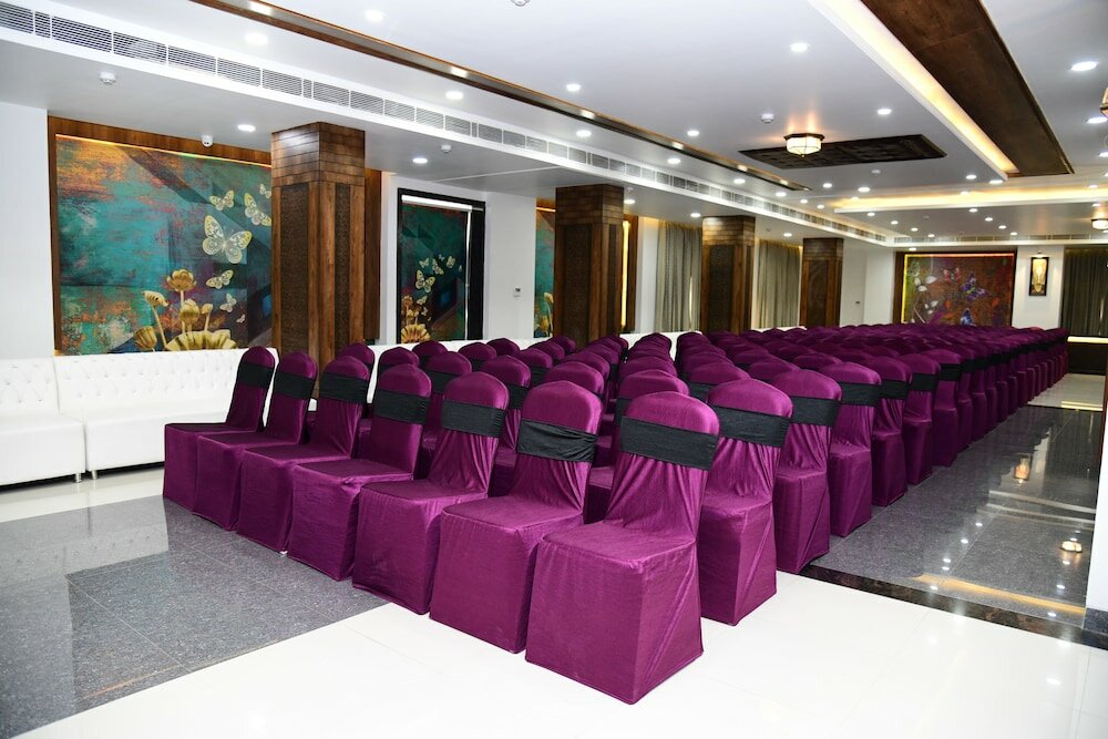 Фото Sanskar Hotel