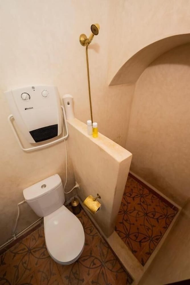 Фото Abelia Riad