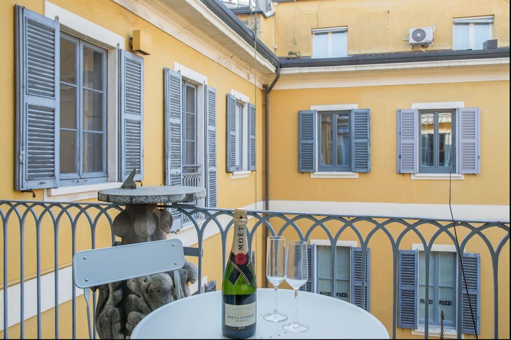 Фото Suitelowcost Corso Venezia