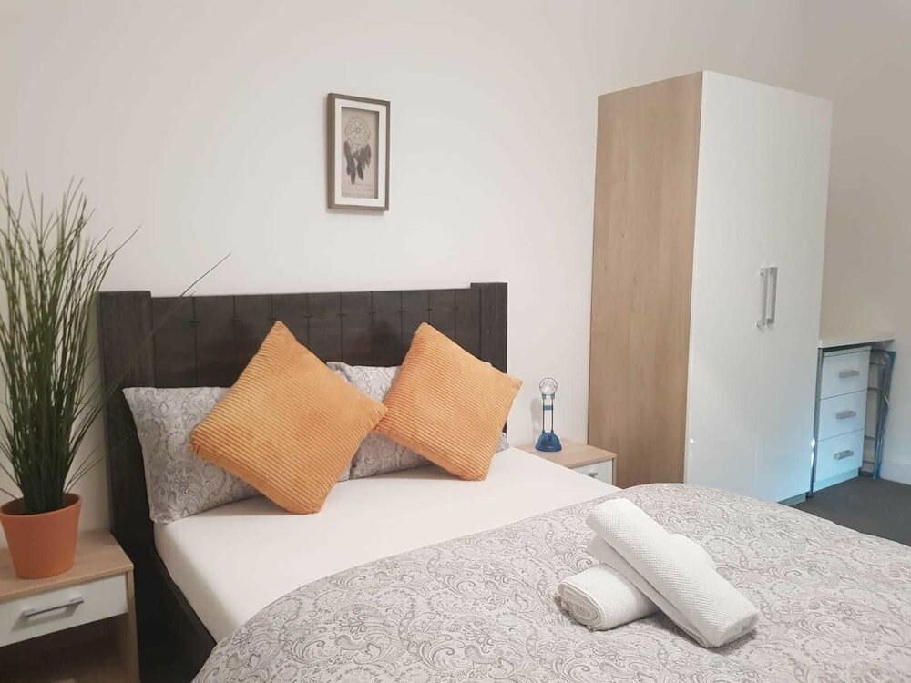 Фото The Duke Apartments