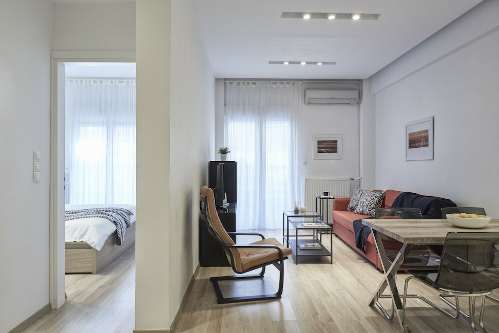 Фото Modern Elegant Apt at Kolonaki