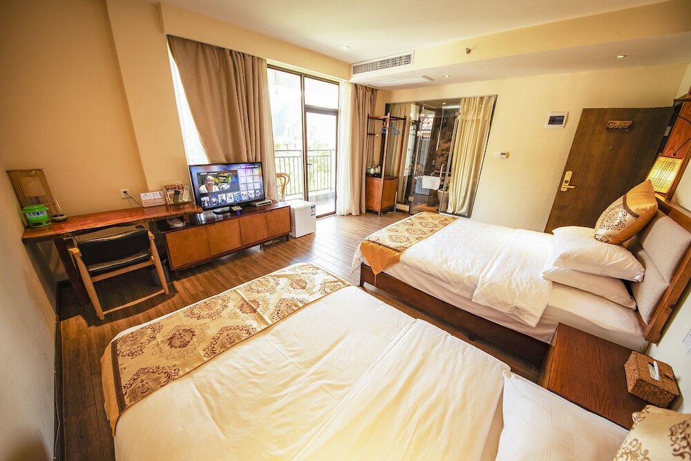 Фото Dongfang Tianshe Resort