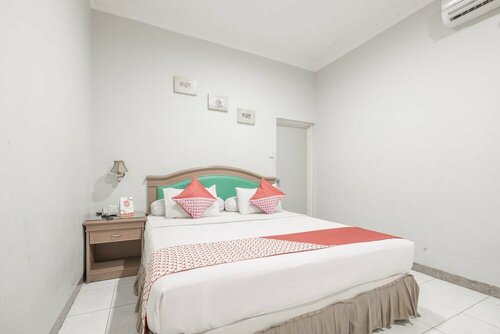 Гостиница Oyo 640 Hotel Maricaya в Макасаре