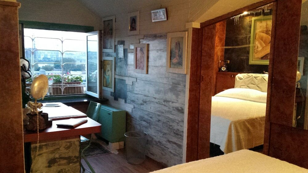 Фото Garbatella Accommodations & Meeting Rooms