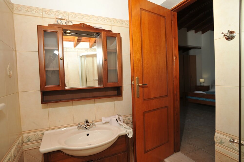 Фото Romantic Corner Maisonettes