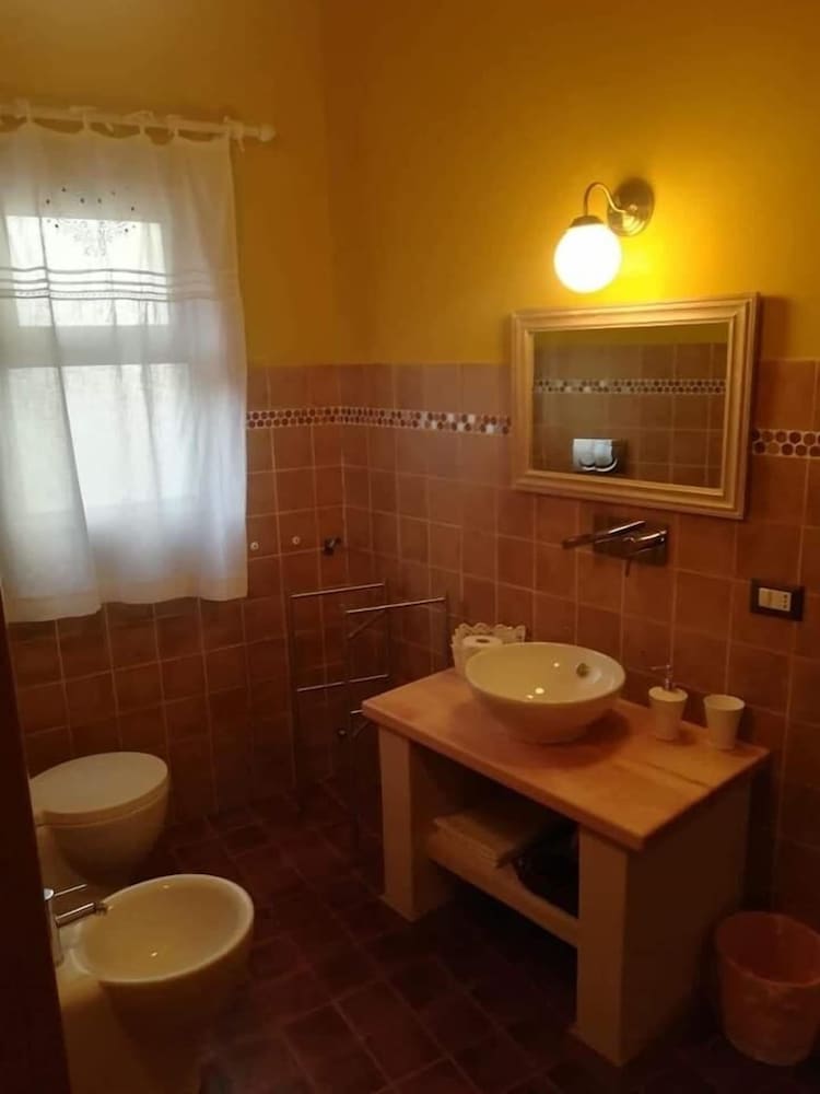 Фото Guest House Le Ginestre Dell'Etna