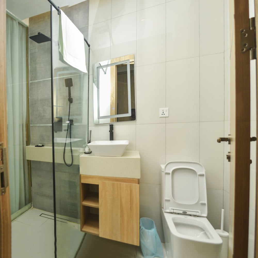 Фото Centurion Apartments Limited