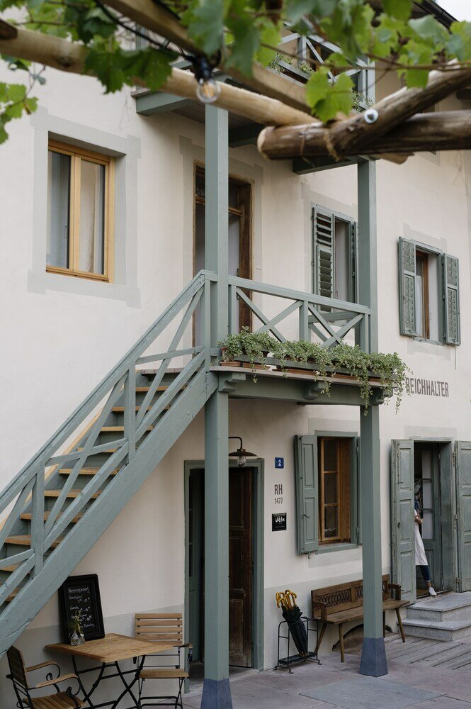 Фото 1477 Reichhalter Eat & Sleep