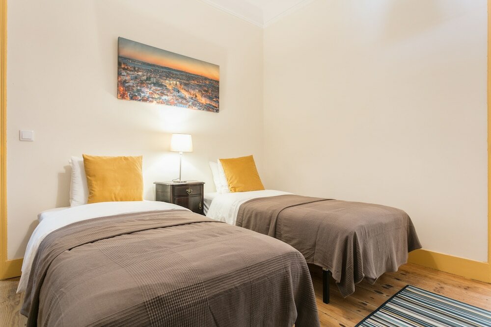 Фото Vintage Apartment in Historic Lisbon