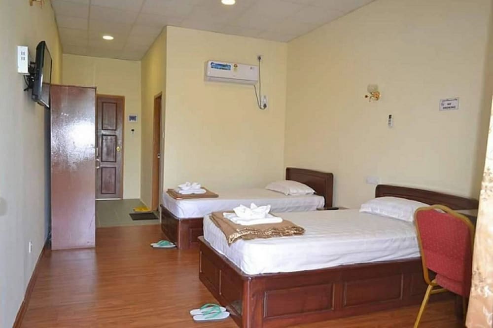 Фото Diamond Popa Hotel