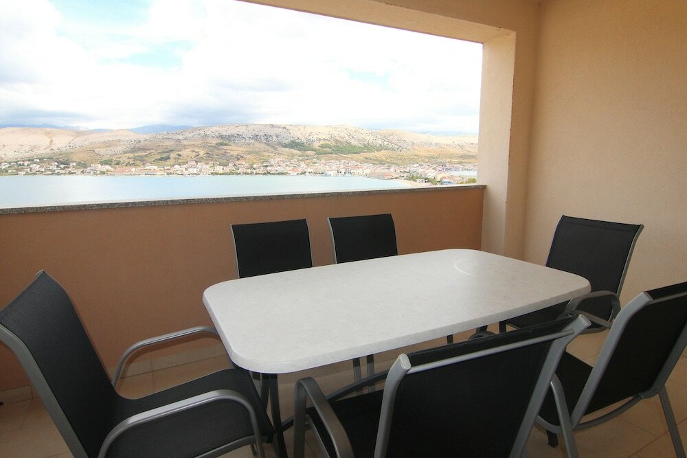 Фото Goga apartments