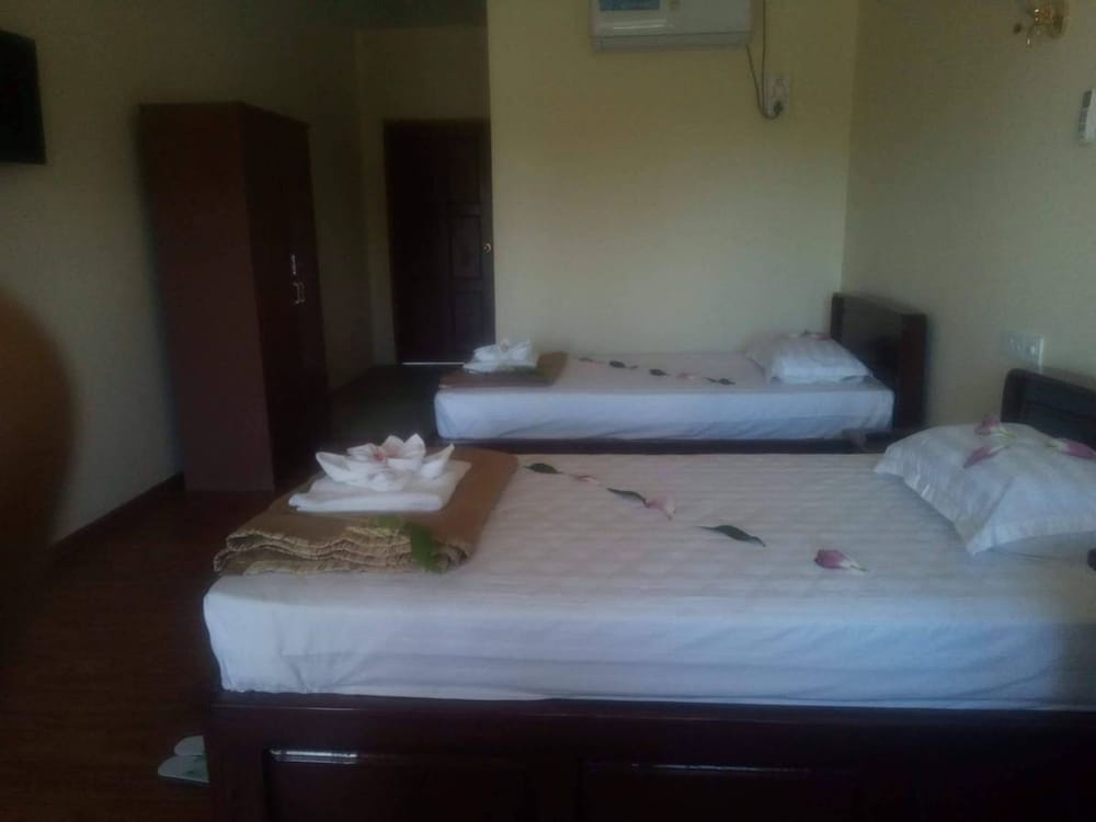 Фото Diamond Popa Hotel